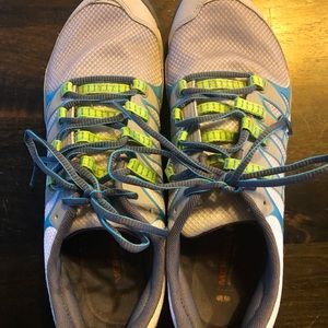 Merrill tennis shoes